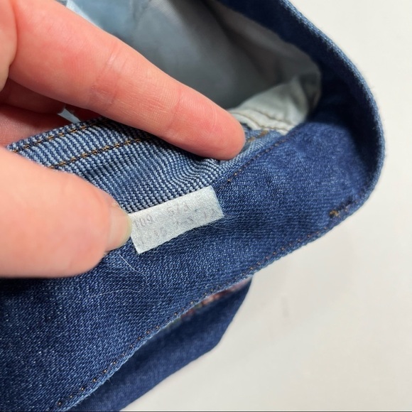 VINTAGE Levi’s High Waist Floral Pocket Orange Tab Raw Hem Booty Short Shorts - Picture 8 of 12